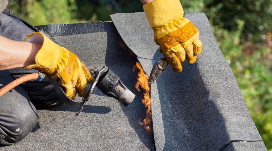 Professional gutter cleaning in Gore, OK